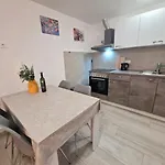 Apartment Petunia Baska (Krk)